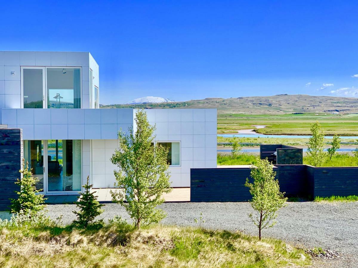 Brun Villa Laugaras ภายนอก รูปภาพ